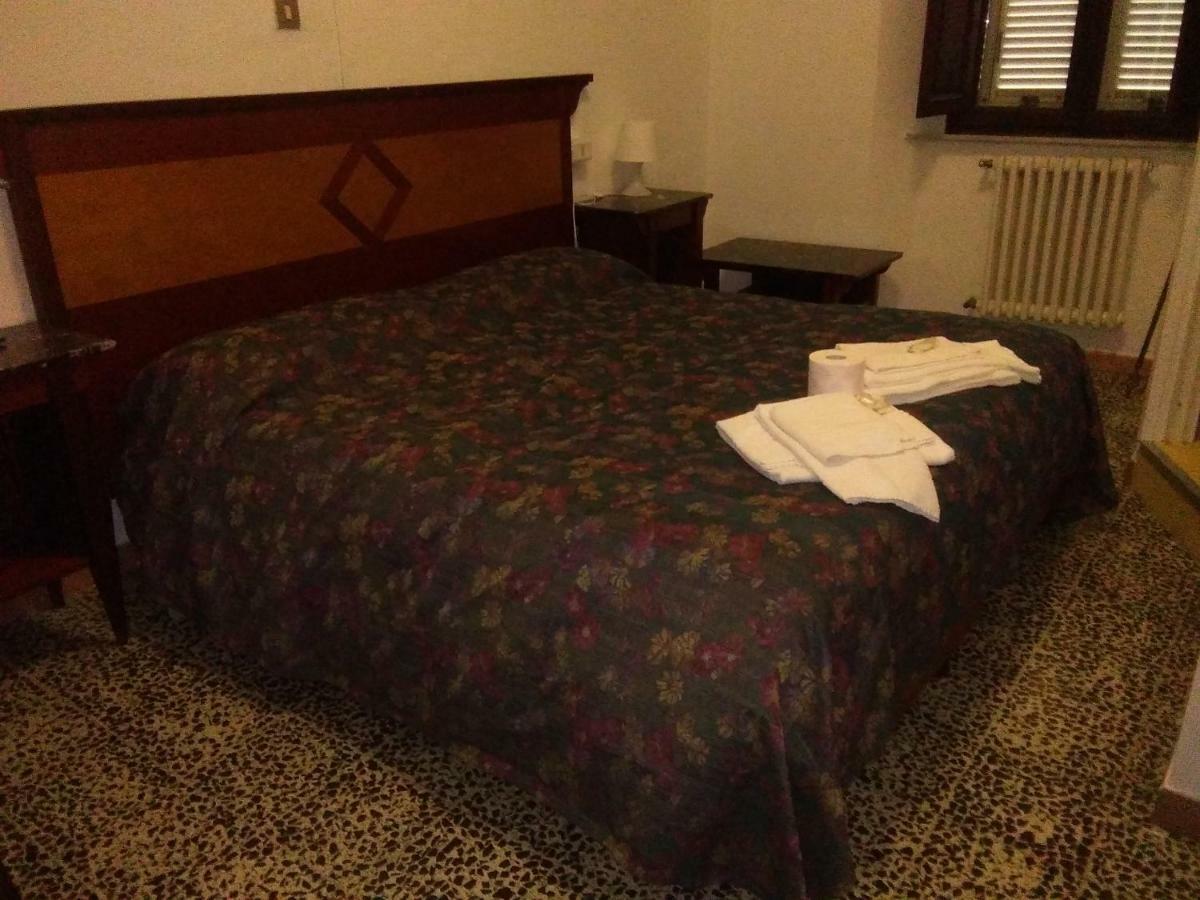 Hotel Stella Follonica Exteriér fotografie